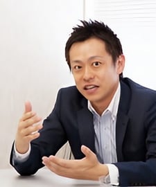 営業担当 白石 真一朗